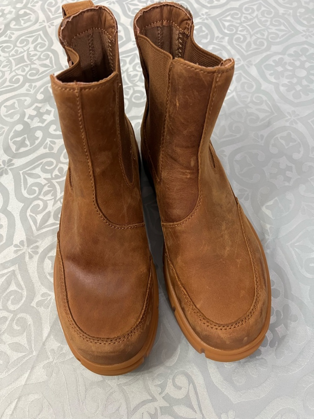 Sorel Brown Tan Chelsea Ankle Boots size 8 caramel color - Picture 6 of 13